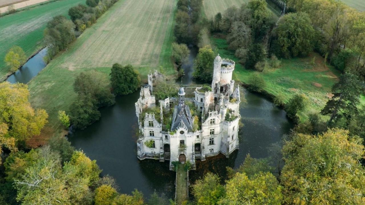 Gite Pays De La Loire Villa Vezieres Exterior foto